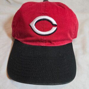 NWT Cincinnati Reds Adjustable Strapback Primary Clean Up Dad Hat 100% cotton